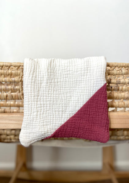 Burp Cloth  ||  Natural Triangle