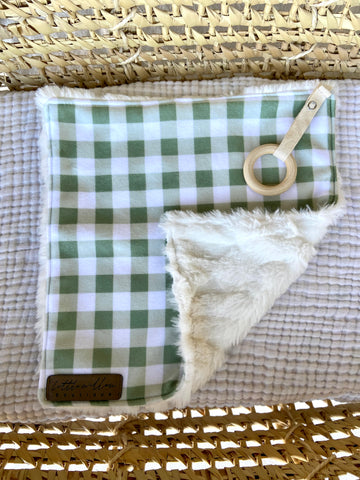 Lovey || Mint Gingham